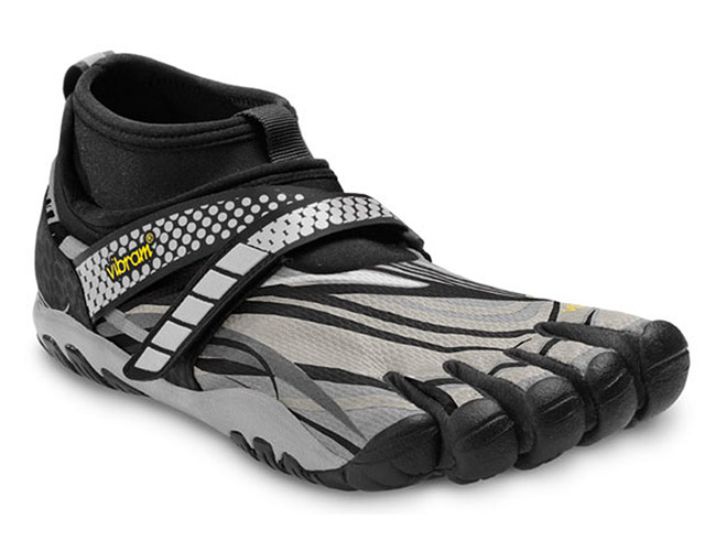 Vibram-FiveFingers-Lontra-gear-patrol